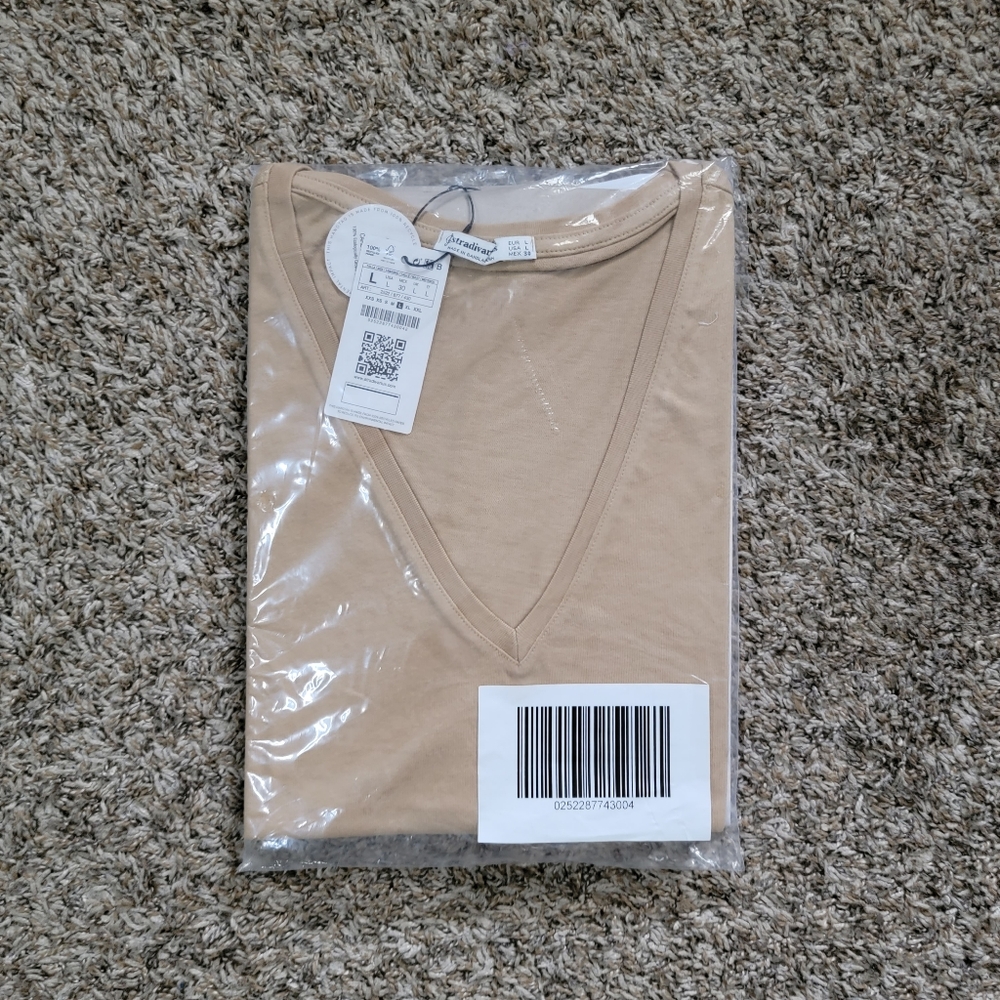 2 pack 100% cotton v neck tees